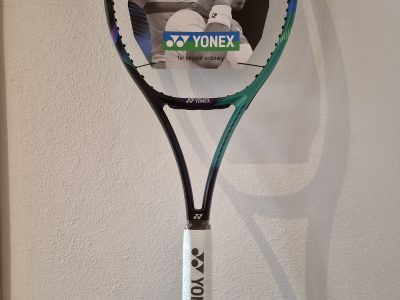 Yonex VCORE Pro 97L